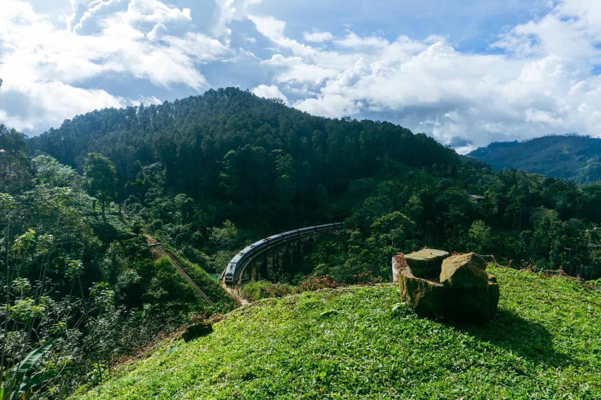 Hobbit Hole Hideaway Bed & Breakfast เอลลา ภายนอก รูปภาพ