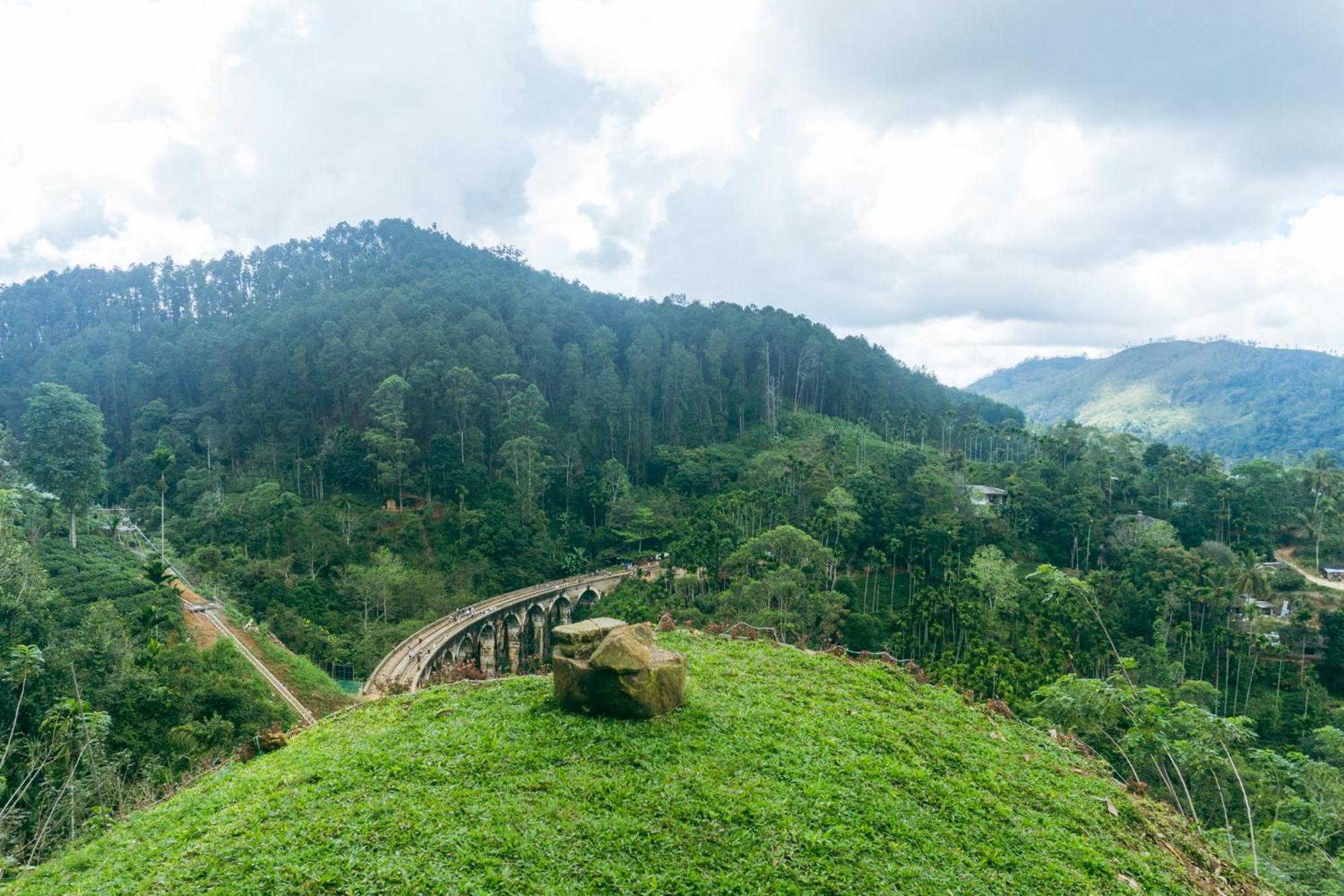 Hobbit Hole Hideaway Bed & Breakfast เอลลา ภายนอก รูปภาพ